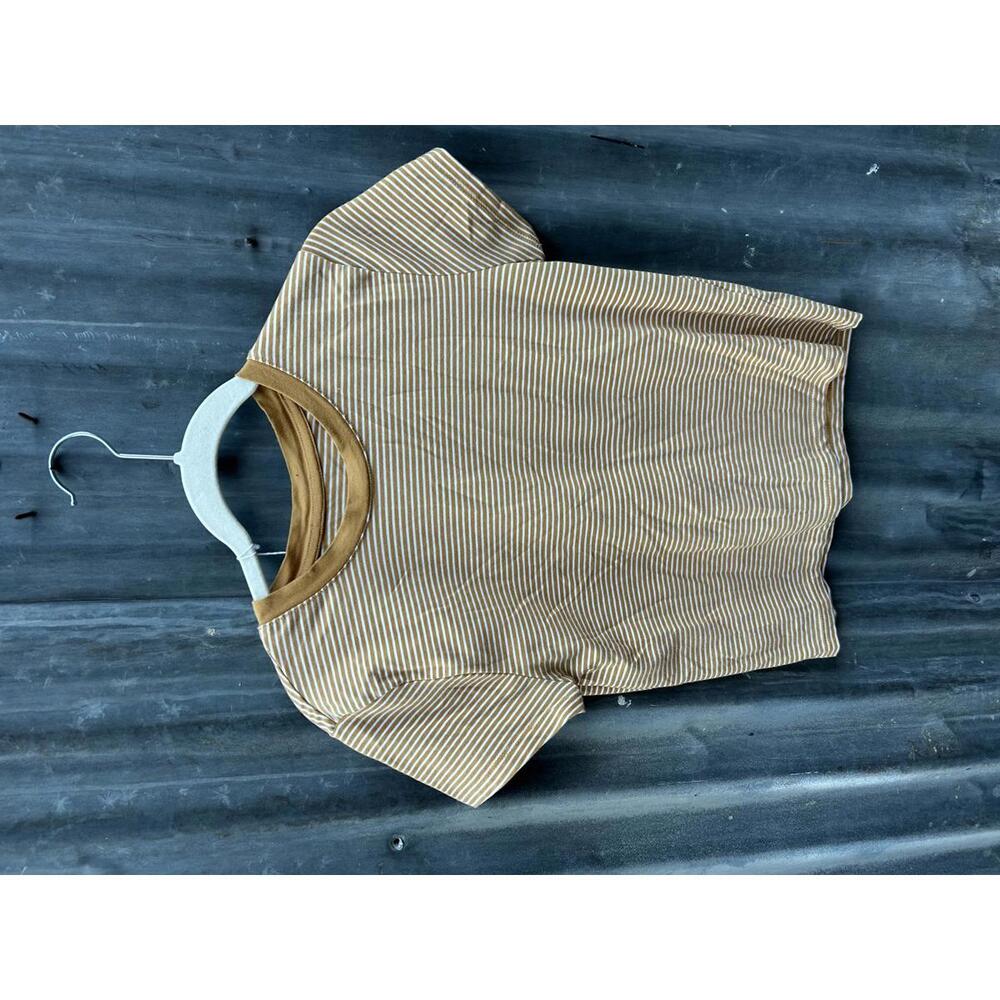 Brandy Melville Women's White and Yellow T-shirt Size Small
